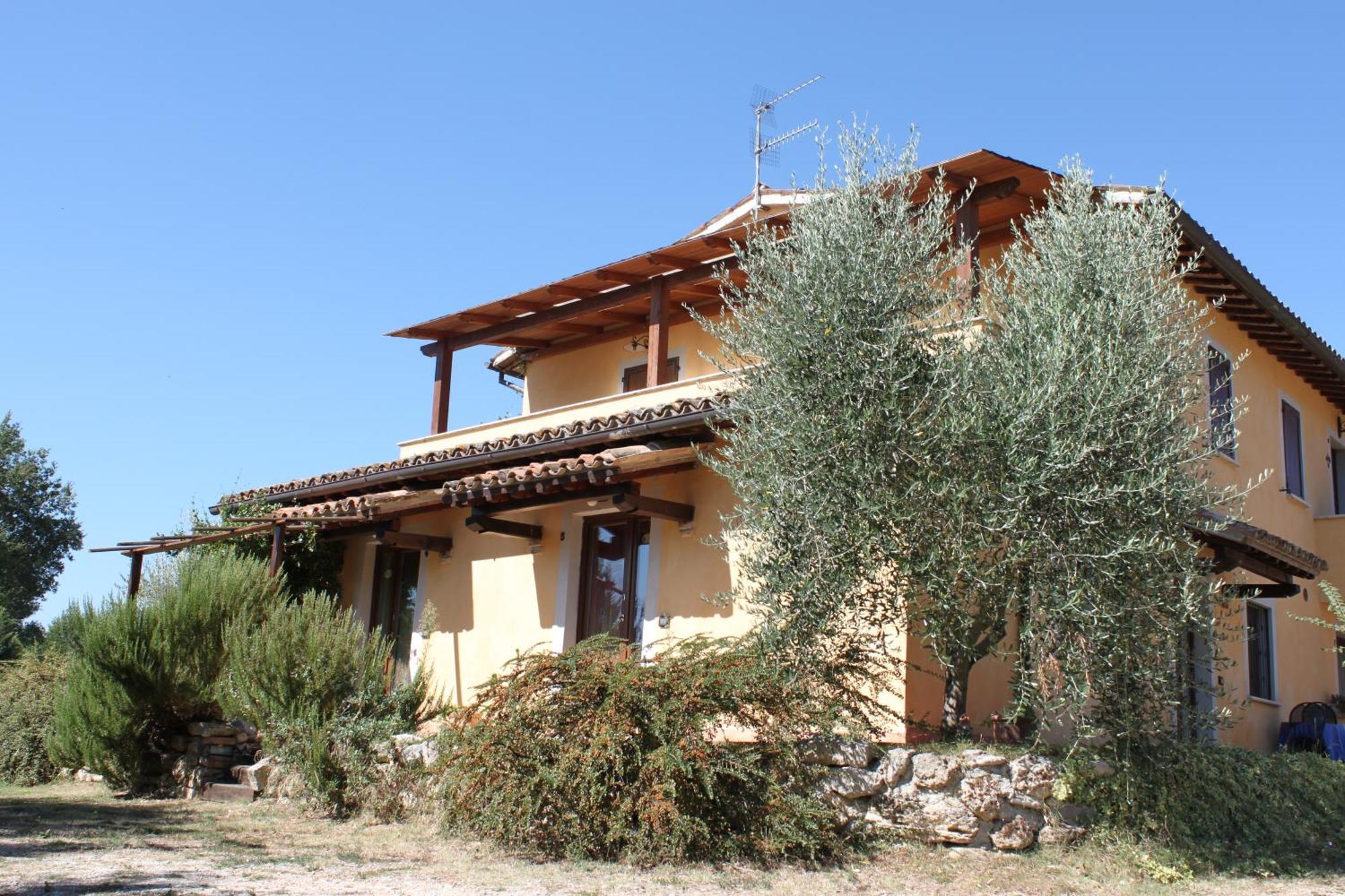 La Casa Di Gelsomino Massa Martana Exterior foto