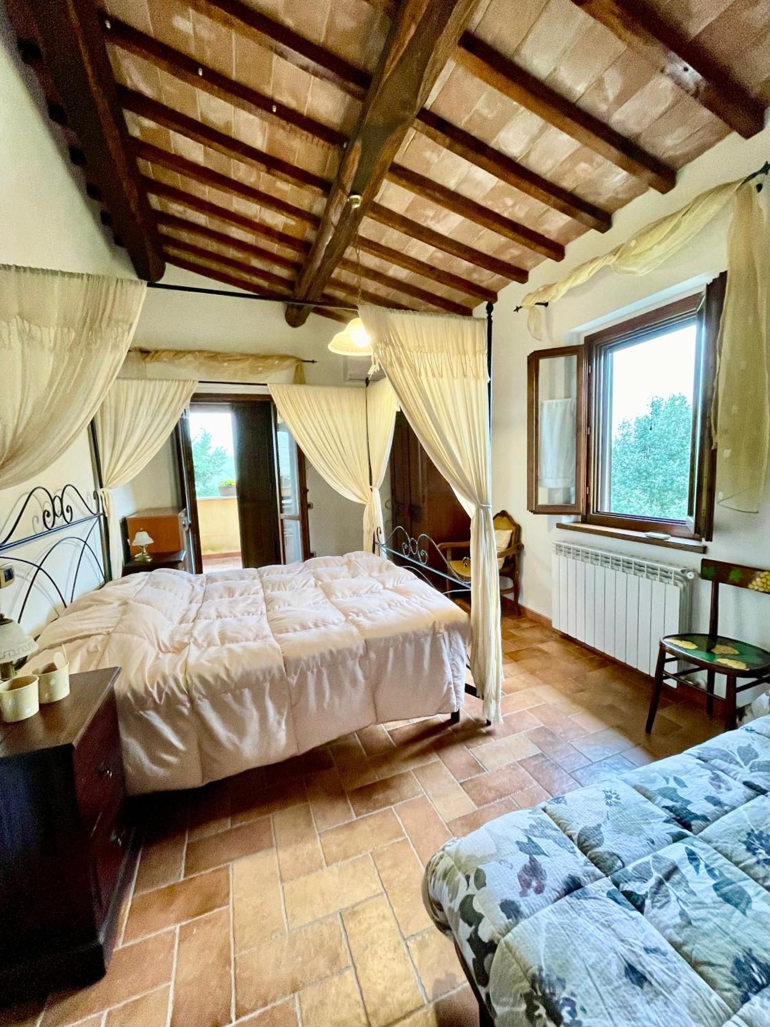 La Casa Di Gelsomino Massa Martana Exterior foto